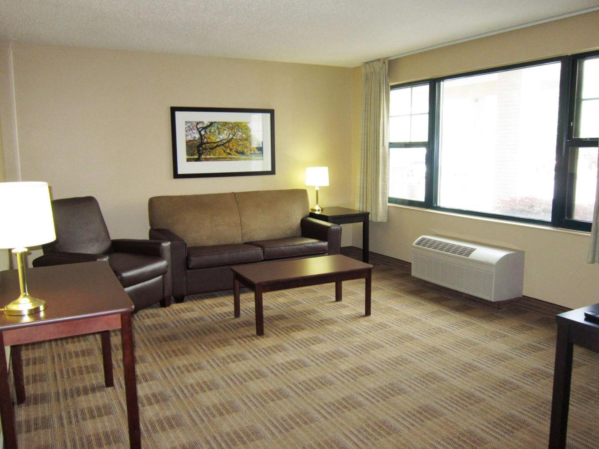 Extended America - Pittsburgh - Hotel 2*